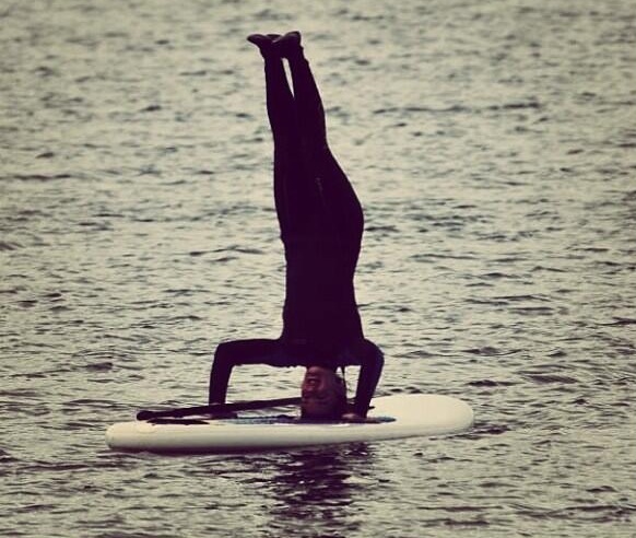 Maisie Squibb SUP headstand