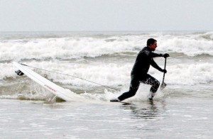 Jon SUP surfing