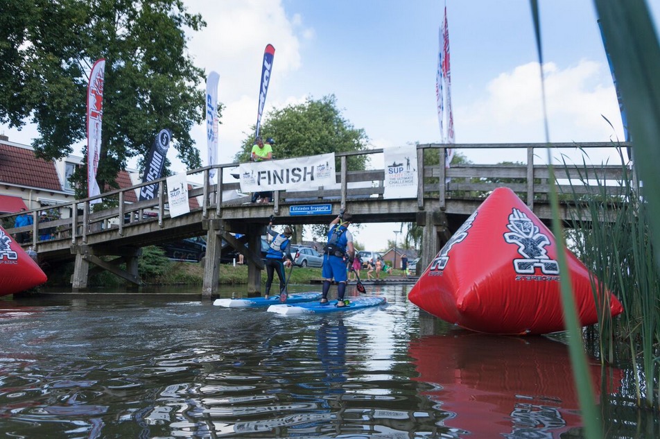 The 11 cities SUP Tour - Todd Phillips