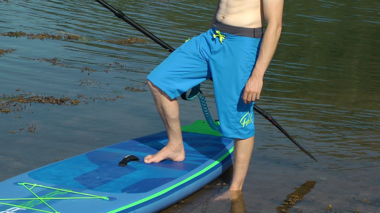 Ideal for Canoeing SUP Sailing Palm Horizon Men's Shorts Jet Grey Kayaking 