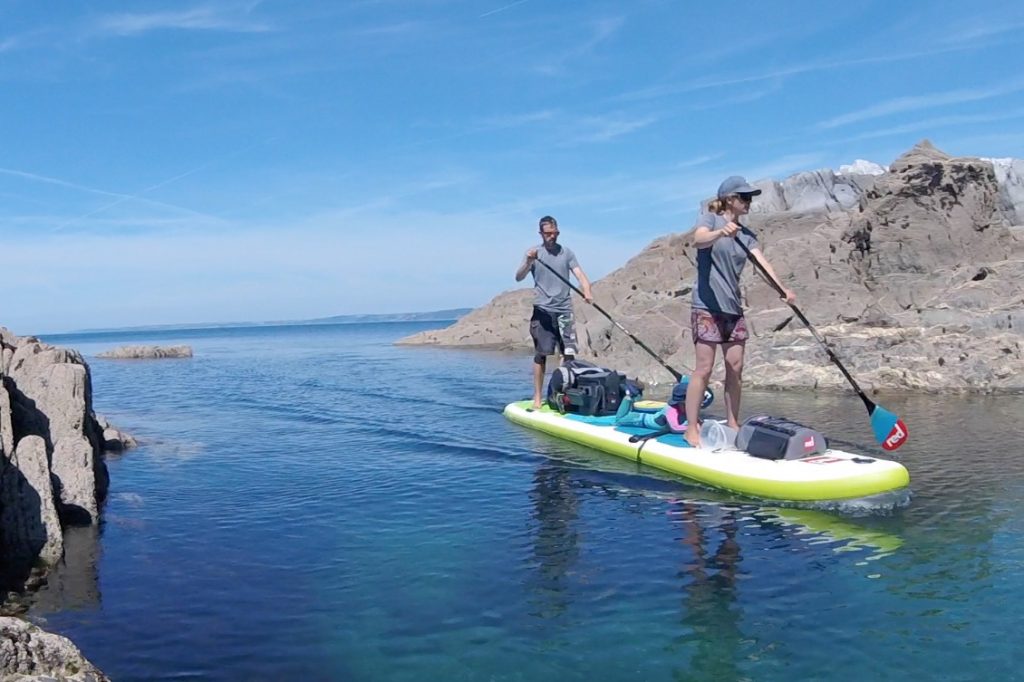 1 board, 1 family & 1 micro adventure with a Red Tandem