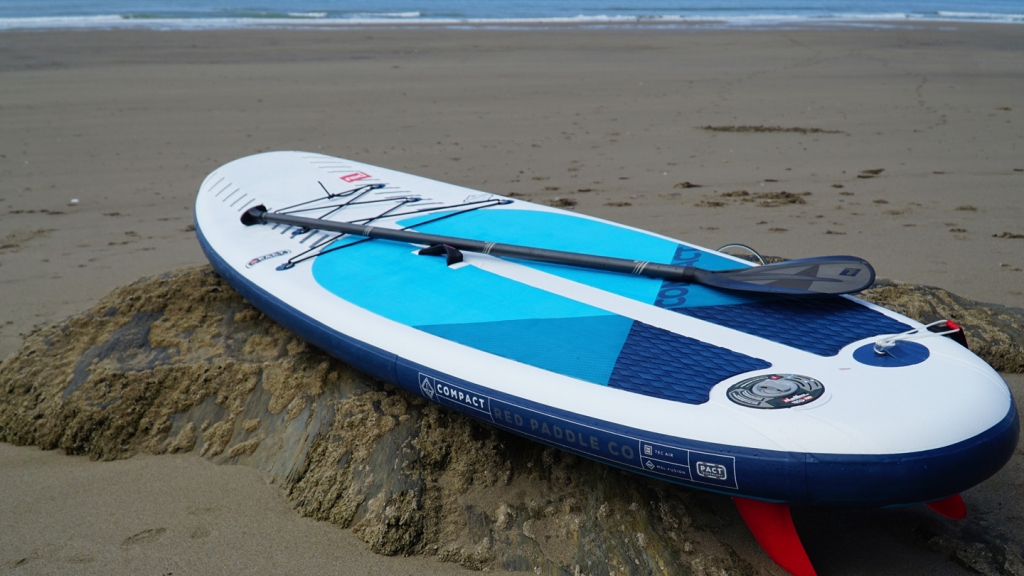 A family surf blog with a Red Paddle Co Compact / Can you surf it?