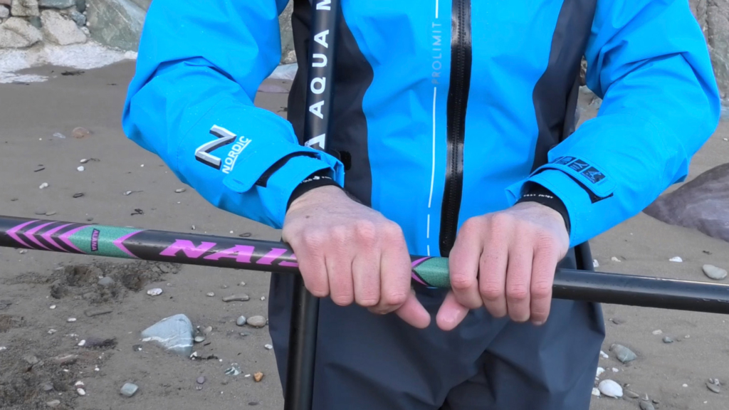 SUPboarder quick SUP tip / Warmer hands with carbon