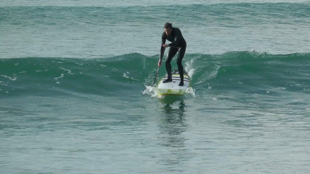 SUPboarder quick SUP tip / Paddle faster to catch waves
