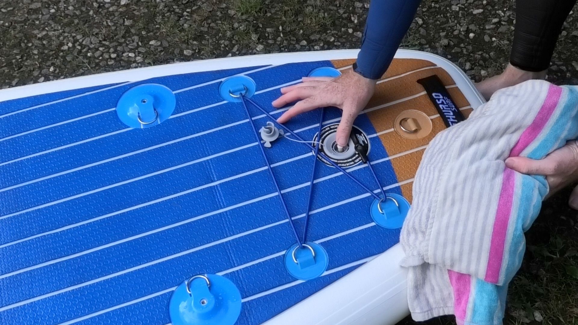 Deflate Your iSUP Quietly / SUPboarder How To SUPboarder Magazine